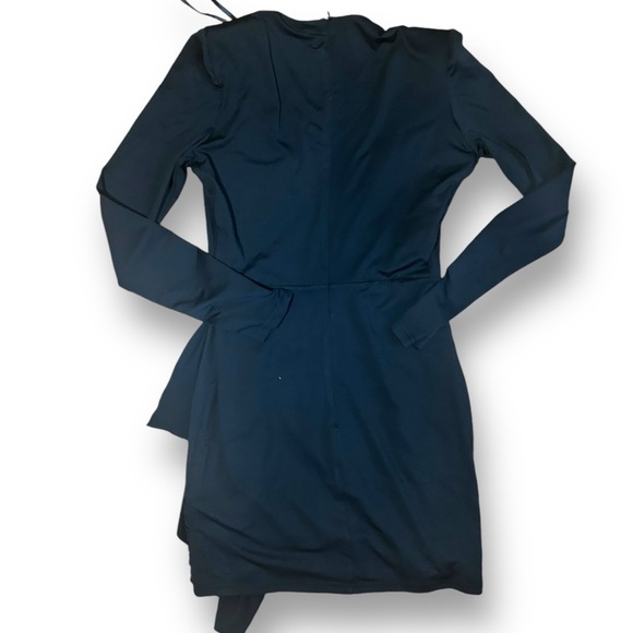 Revolve Superdown ruched black womens dress size medium bodycon V-neck - Picture 8 of 10